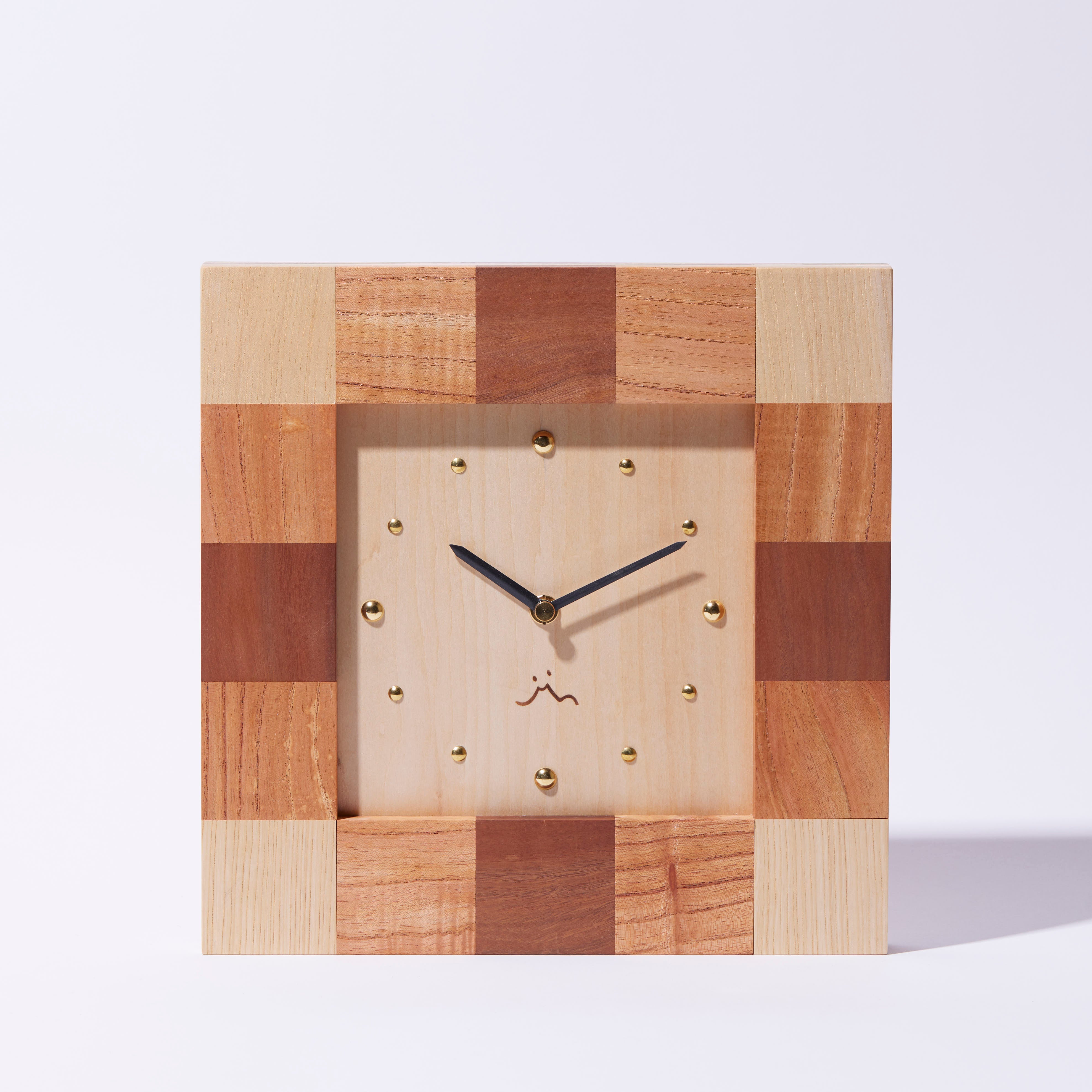 Wooden Clock Sqeare （Material：Random）